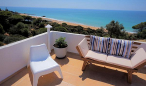 Гостиница Golden Cliff House  Албуфейра